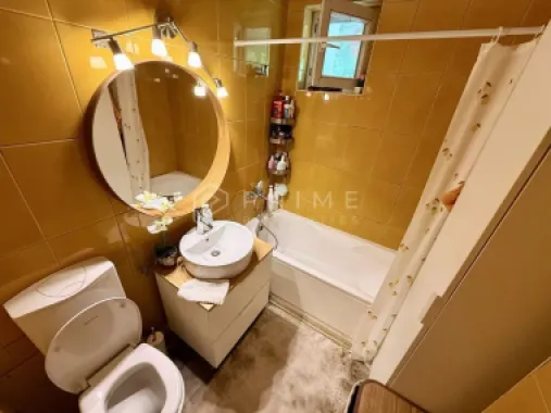 Apartament cu 3 camere – Cartier Cornișa, Strada Victor Babeș