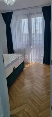 Închiriere Apartament 2 camere, Zonă Centrală (Str. Bartók Béla)