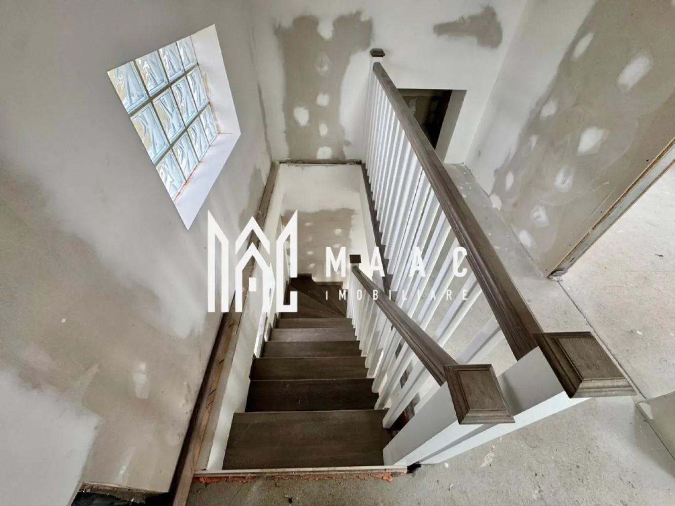 Casă individualăI I 115 mp utili I Teren 536 mp I Șura Mare