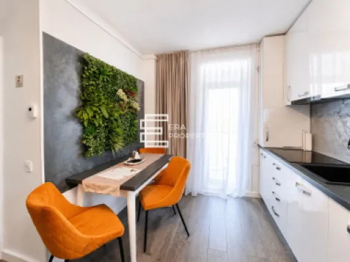 Apartament modern cu 2 unități tip studio, 2 băi și 2 terase