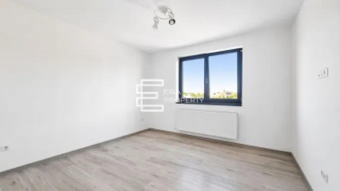 Casa individuala 5 camere- 160 mp- teren 300mp-pivnita Sibiu