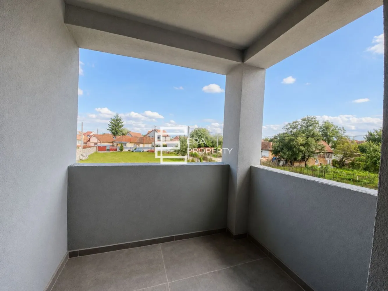 Casa individuala 5 camere- 160 mp- teren 300mp-pivnita Sibiu