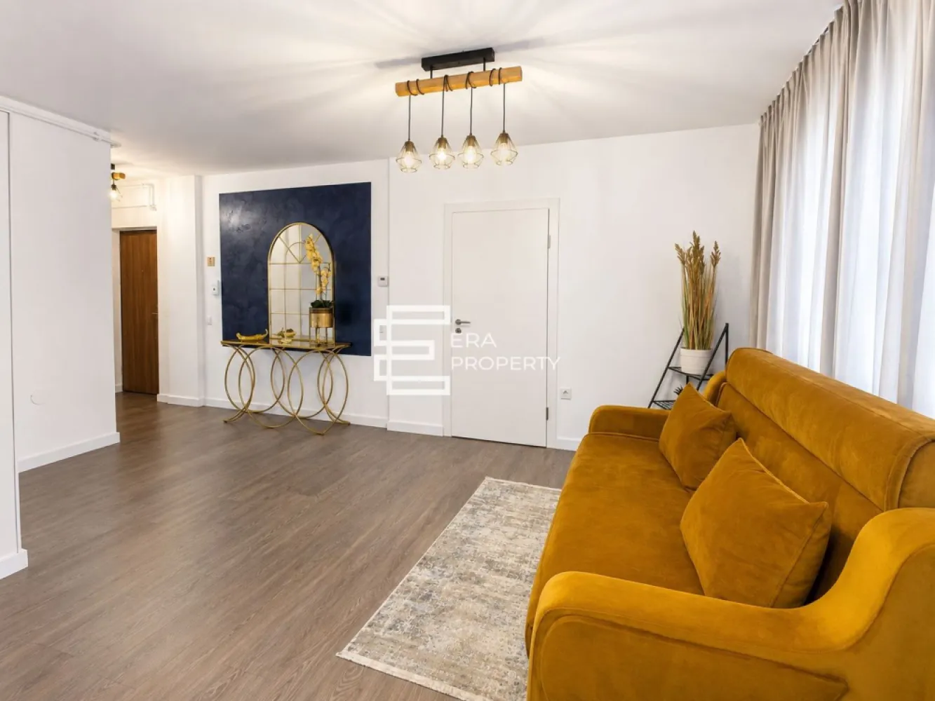 Apartament modern cu 2 unități tip studio, 2 băi și 2 terase