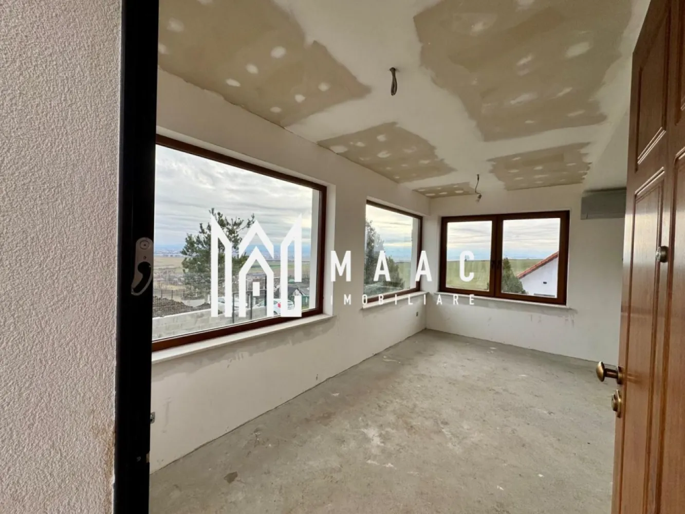 Casă individualăI I 115 mp utili I Teren 536 mp I Șura Mare