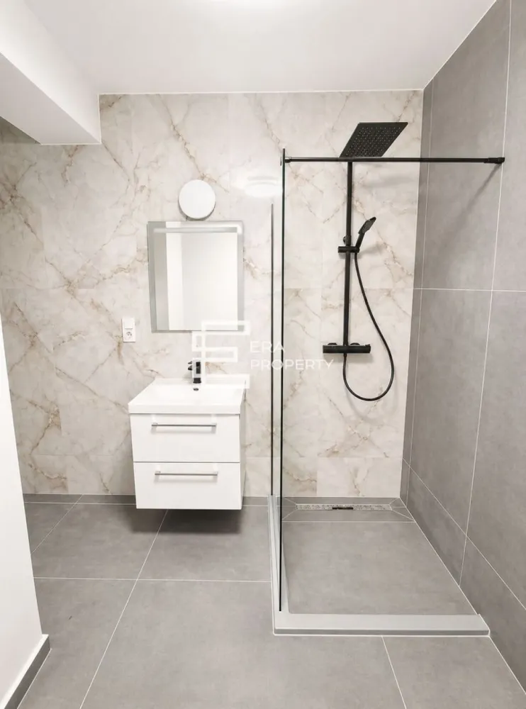 Apartament 3 camere, bloc nou, Calea Surii Mici-Zona de Vest