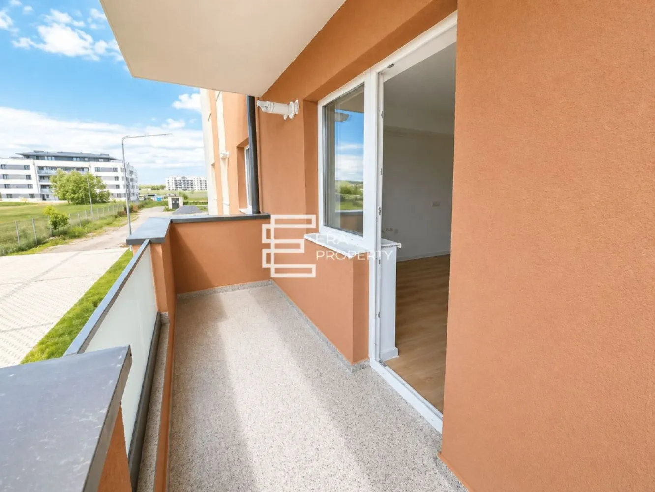 Apartament 3 camere, bloc nou, Calea Surii Mici-Zona de Vest