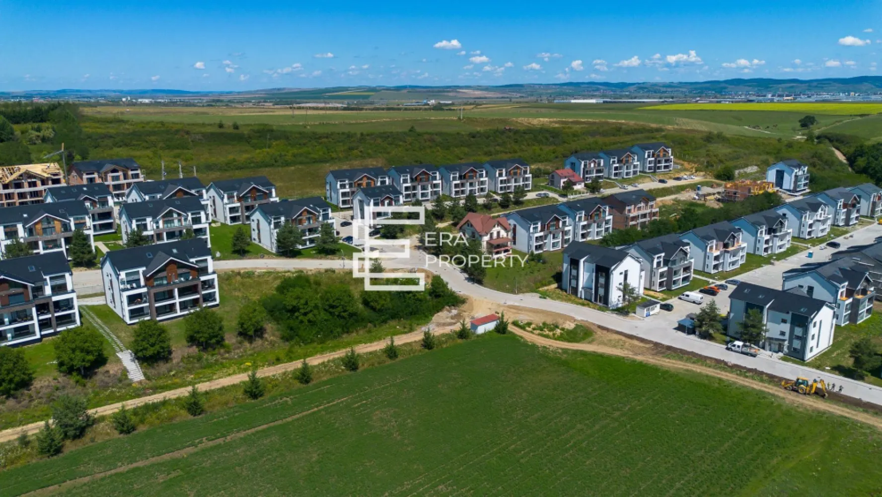 Apartament tip penthouse partial mobilat , Intabulat,zona Cristian