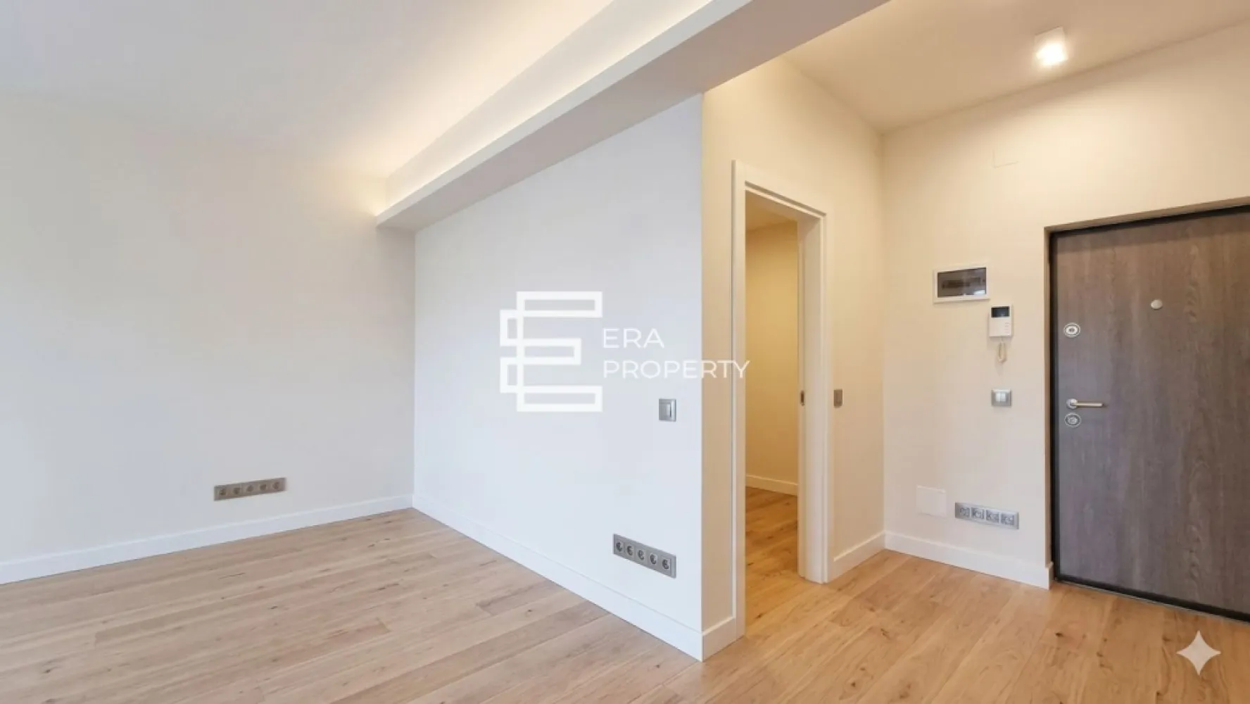 Apartament studio 40 mp, zona Brana Selimbar - Apartament studio 40 mp, zona Brana Selimbar

Apartament studio de 40 mp, cu balcon de 3,35 mp într-un ansamblu rezidențial modern și căutat. Locuința este compartimentată eficient și include: cameră, bucătărie, baie, hol și balcon .

Apartamentul se predă la stadiul de alb: 
*Pereți tencuiți și gletuiți, pregătiți pentru vopsea/lavabilă
*Uși și ferestre montate 3 foi de sticla , 5 camere.
*Instalații electrice si sanitare trase pe poziție .
*Centrală, incalzire in pardoseala.
*Șapă elicopterizata.
* Contoare de utilități (apă, gaz, curent)

- Loc de parcare inclus în preț
Ideal pentru locuit sau pentru investiție, într-o zonă liniștită, dar cu acces facil către toate punctele de interes din oraș.
Ansamblul rezidențial include loc de joacă pentru copii, spații verzi, alei de promenadă și iluminat stradal, fiind un loc ideal pentru relaxare.
Mod de plata agreat: cash/credit bancar.

*Pozele sunt cu titlu de prezentare!

Pret : 79000 euro
Tel: 0772 298 572

Ansamblu rezidențial format din 6 blocuri elegante, situat pe strada Nicolae Brana, în zona de Sud-Est a Sibiului, la doar câteva minute de Shopping City și LIDL.

✔️ Apartamente cu 1, 2 și 3 camere (37 – 74 mp)
✔️ Lift, parcare inclusă, spații comerciale și loc de joacă
✔️ Finisaje premium: încălzire în pardoseală, centrală proprie, tâmplărie Salamander cu 3 foi de sticlă
✔️ Fațade decorative, izolație termică completă
✔️ Acces securizat, drumuri asfaltate, contorizare separată
✔️ Aproape de transport public, școli și zone comerciale

📍 Locație: Șelimbăr – acces rapid către Sibiu și facilități urbane complete