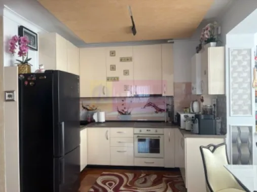 APARTAMENT PENTHOUSE TITAN CU INTIMITATEA SI CONFORTUL UNEI CASE!