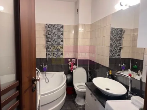 Duplex 3 camere cu scara interioara Bragadiru - Smardan-Libertatii.