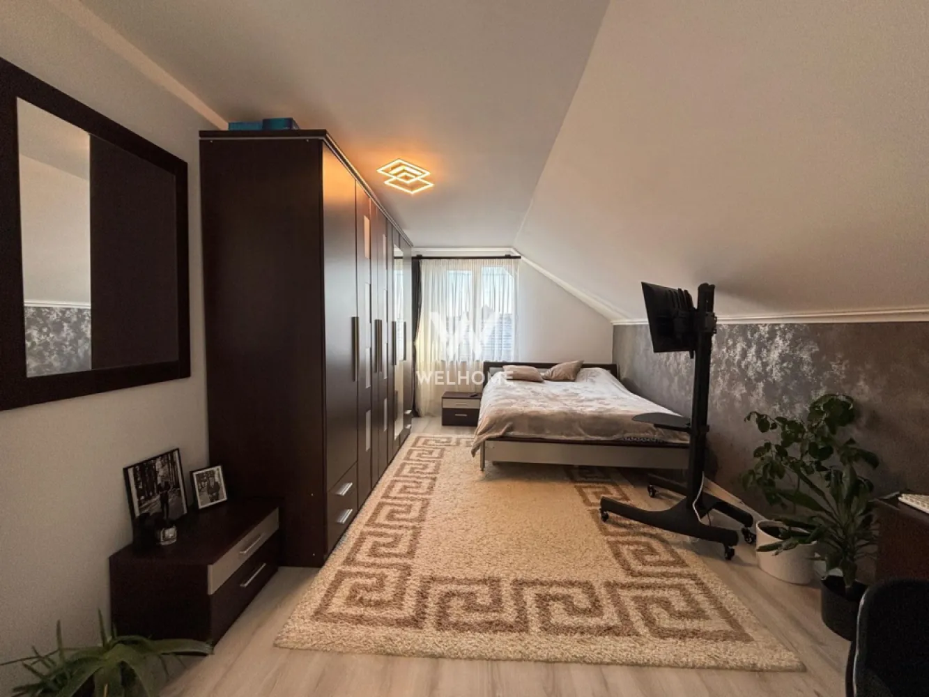 Casa INDIVIDUALA -Zona Lacul Lui Binder