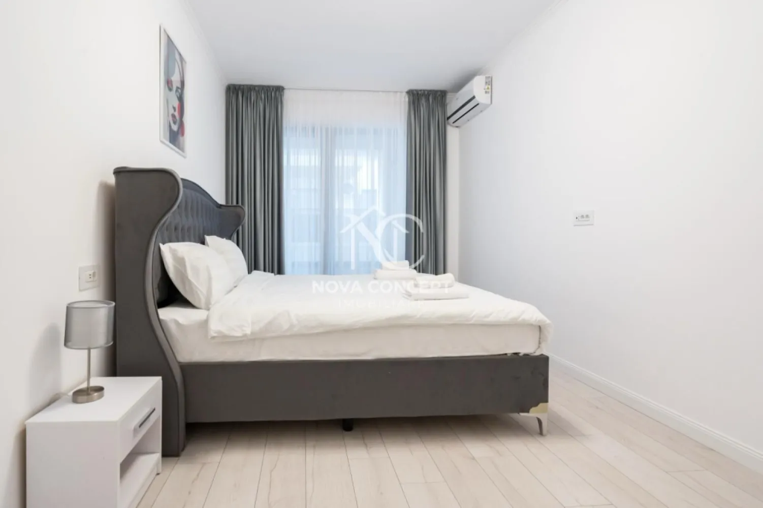 Apartament 3 camere Via Pipera - Apartament cu 3 Camere de vanzare în Voluntari/Pipera | Liniște absolută | Bloc 2023

📐 Detalii pe scurt: • Suprafață: 80.5 mp utili + 3 balcoane (24 mp). Fiecare cameră are ieșire proprie pe terasă.
 • Compartimentare: Living open-space (~30mp), 2 dormitoare, 2 băi. 
• Etaj: 4 din 5. 
• An construcție: Bloc nou, 2021. 
• Parcare: Se poate achiziționa loc de parcare separat la prețul de 18.000€.
Tranzacție rapidă și sigură (se acceptă și credit).
 💵 Preț apartament: 225.000€
Detalii și vizionări în privat sau la: 0766591268