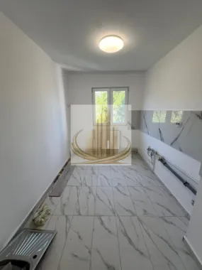 Ap 2 cam| Renovat integral | Etaj Intermediar | Shopping City | Turist