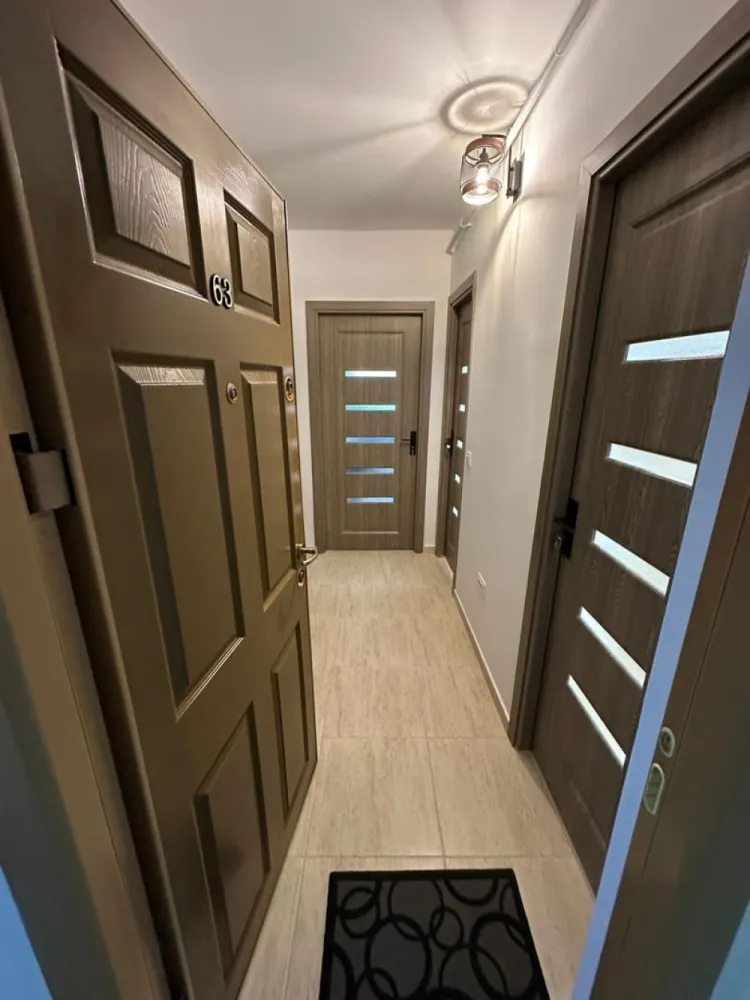 Garsonieră de închiriat – ideală pentru birou/cabinet, Țiglina 1