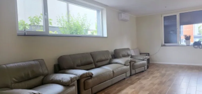 De vânzare casă premium tip duplex, vedere spre Lacul Brates, comision 0%