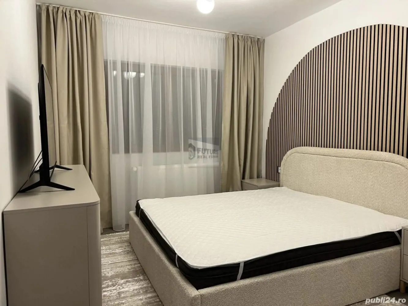 Închiriez apartament 2 camere Metalurgiei Berceni - Se oferă spre închiriere apartament spatios și luminos, perfect pentru familii sau profesioniști care apreciază confortul și funcționalitatea. • Living generos și dormitor bine proporționat, plus spațiu mansardat de 33 mp ce poate fi utilizat ca birou, cameră de relaxare sau spațiu depozitare. • Compartimentare semidecomandată eficientă. • Centrala termică proprie, costuri de întreținere reduse pe tot parcursul anului. • Finisaje moderne și starea generală foarte bună. Localizare și facilități în zonă Adresă: Popesti-Leordeni, Ilfov (zona rezidențială apropiată de București). Proprietatea beneficiază de: • Acces facil la mijloace de transport în comun. • 7 minute până la stația de metrou Apărătorii Patriei. • 5–6 minute până la stația Dimitrie Leonida. • Magazine, restaurante și cafenele în proximitate. • Parcuri și spații verzi pentru recreere. Dotări incluse • Loc de parcare privat inclus în preț. • Ferestre luminoase cu vedere plăcută. • Posibilitate vizionare la cerere. Informații utile • Chiria este 500 € / lună. • Disponibil din 01.02.2026. • Locuința este pregătită pentru semnarea unui contract de închiriere standard. Contact Pentru detalii suplimentare și programări vizionare, vă rugăm să ne contactați direct. }}