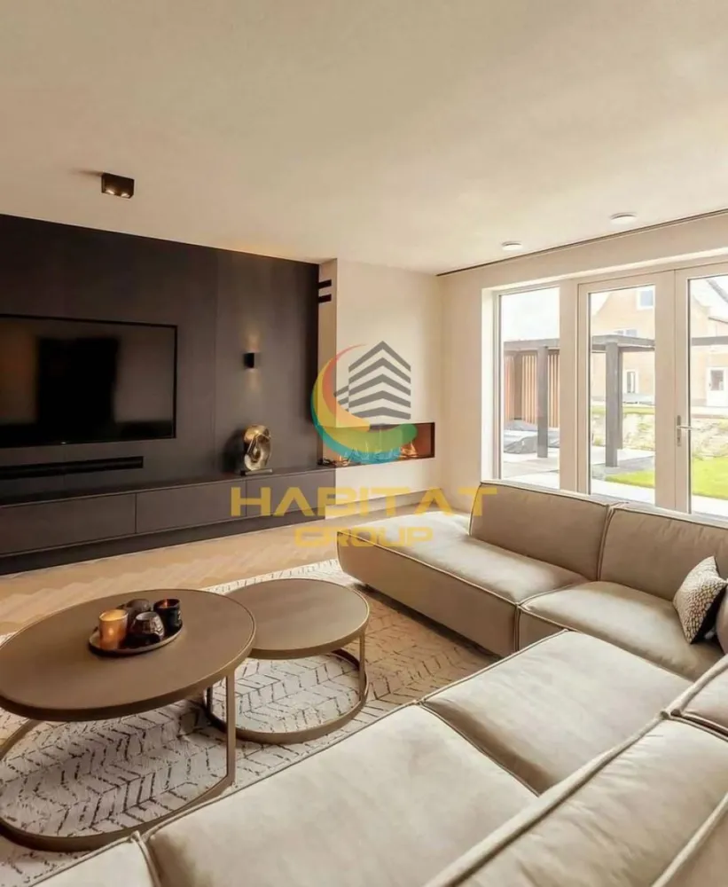 Apartament 2 camere mobilat Bd. Pipera - Va prezentam spre vanzare un apartament de 2 camere, decomandat, spatios, mobilat, cu o suprafata de 50 mp utili plus inca 10 mp de terasa, intr-un bloc boutique elegant. Dispune de loc de parcare. Pozitionat excelent

La parterul complexului de blocuri regasim spa, fitness, restaurant, piscina, supermarket, tot ce este necesar pentru o viata confortabila.

Apartamentul se vinde complet mobilat si utilat, beneficiaza de incalzire prin pardoseala,, cenrala termica proprie, finisaje premium.
Pozele sunt cu titlu de prezentare.
Mijloace de transport in comun la indemana.

Pret 127.000 plus tva. Loc parcare inclus in pret.
Pentru informatii/programare vizionare Bianca Albu 0768676697
