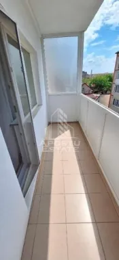 Apartament cu 3 camere, de vanzare, zona Kiriac, Timisoara