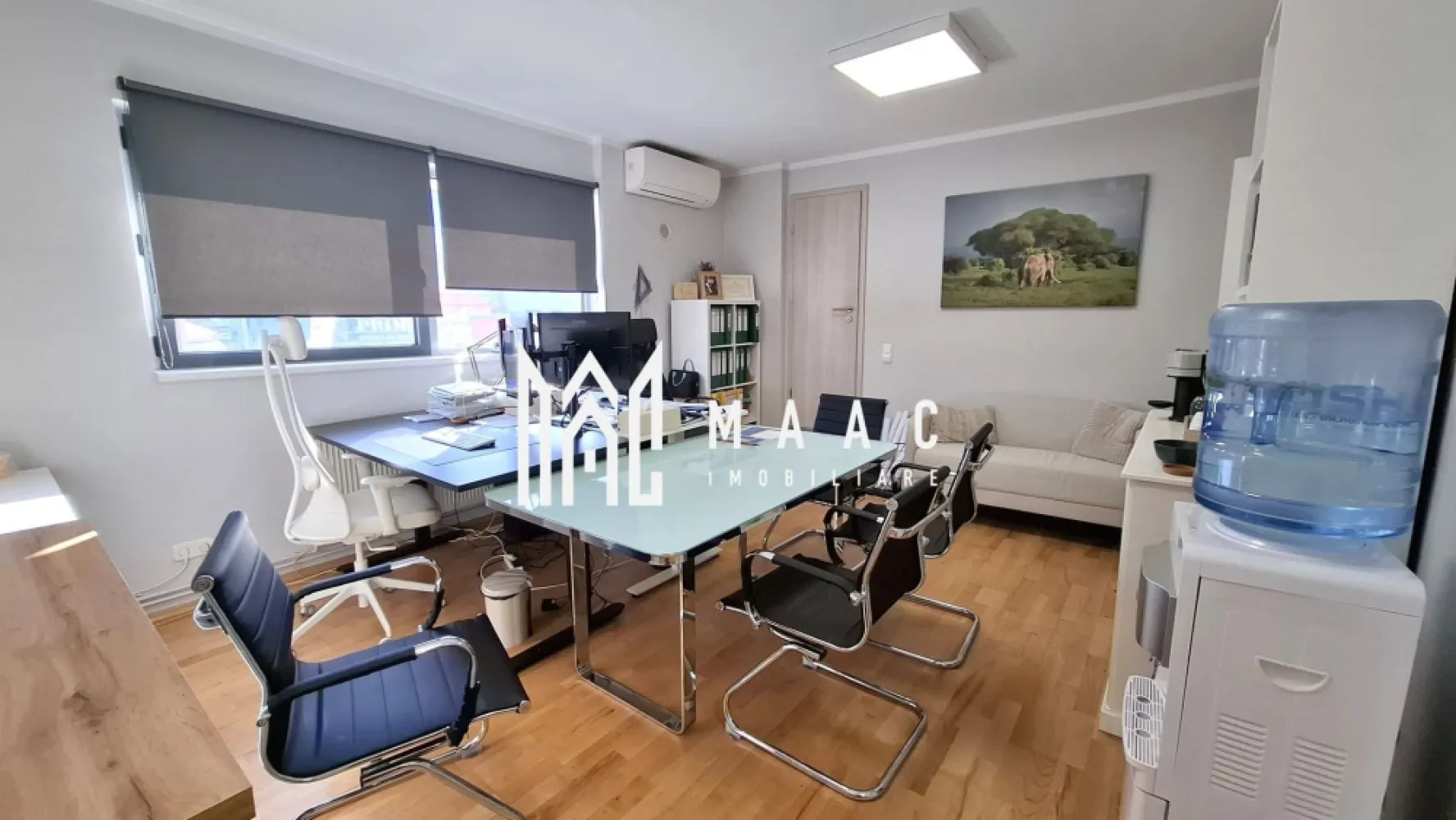 Cladire de birouri I 12 camere I Parcare I Calea Dumbravii - MAAC IMOBILIARE ofera, spre închiriere, o clădire de birouri cu poziționare și configurare ideală pentru activități corporate, concepută pentru a susține eficient operațiuni de business, servicii profesionale și activități administrative de nivel înalt. Asezata pe un teren de cca 420mp, cladirea, cu amprenta la sol de 160mp, are o compartimentare inteligentă, adaptabilă diverselor structuri organizaționale, oferind un echilibru optim între spații individuale, zone de colaborare și facilități comune. La parter- 6 birouri, baie, hol de acces, casa scarii; la etaj-4 birouri, 2 bai, 2 spatii de arhivare, terasa; subsol-sala conferinte, spatiu relaxare, bucatarie cu loc de luat masa, spatii arhivare, depozitare. Incalzirea- centrala termica pe gaz, calorifere. Instalatie de aer conditionat. In curte pot fi parcate 6 masini. In spatele imobilului, curte-zonă de relaxare pentru angajați / spațiu informal de networking. La parter-configurație flexibilă, ușor de personalizat- funcție de nevoile chiriașului. Spații bine proporționate, luminoase și eficiente operațional Proprietatea oferă stabilitate contractuală, fiind disponibilă pentru închiriere pe termen lung (ideal-minim 5 ani) Confera o imagine profesională, potrivită pentru companii care își doresc un spațiu reprezentativ. Destinații ideale: ✔ Sediu companie / headquarter ✔ Firmă de consultanță, avocatură, audit ✔ IT, software, digital services ✔ Educație corporate, training, coaching ✔ Servicii profesionale, administrative sau financiare Proprietatea se adresează exclusiv chiriașilor care caută continuitate, stabilitate și un spațiu aliniat standardelor inalte, într-un cadru profesional și bine organizat; oferă stabilitate contractuală, fiind disponibilă pentru închiriere pe termen lung (ideal-minim 5 ani) Predarea - fara mobila. Se inchiriaza de pe persoana fizica. Se percepe garantie in cuantumul a 3 chirii lunare. Pentru mai multe detalii precizati telefonic ca ati vazut anuntul cu ID:CP2882384 }}