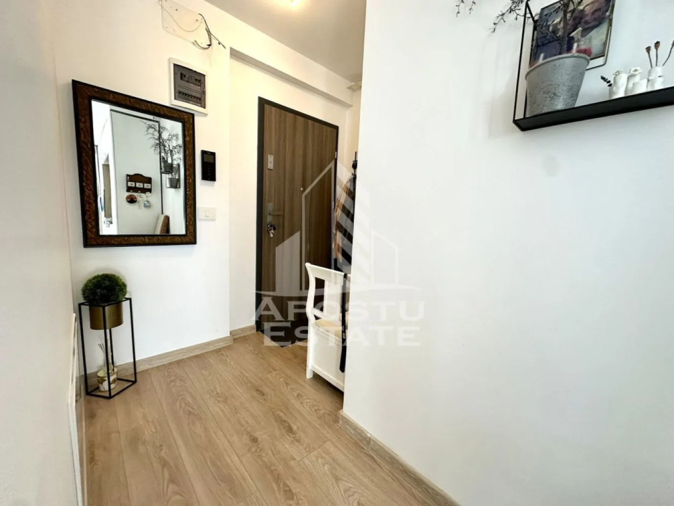 Apartament 1 camera de vanzare, bloc nou, zona Soarelui, Timisoara