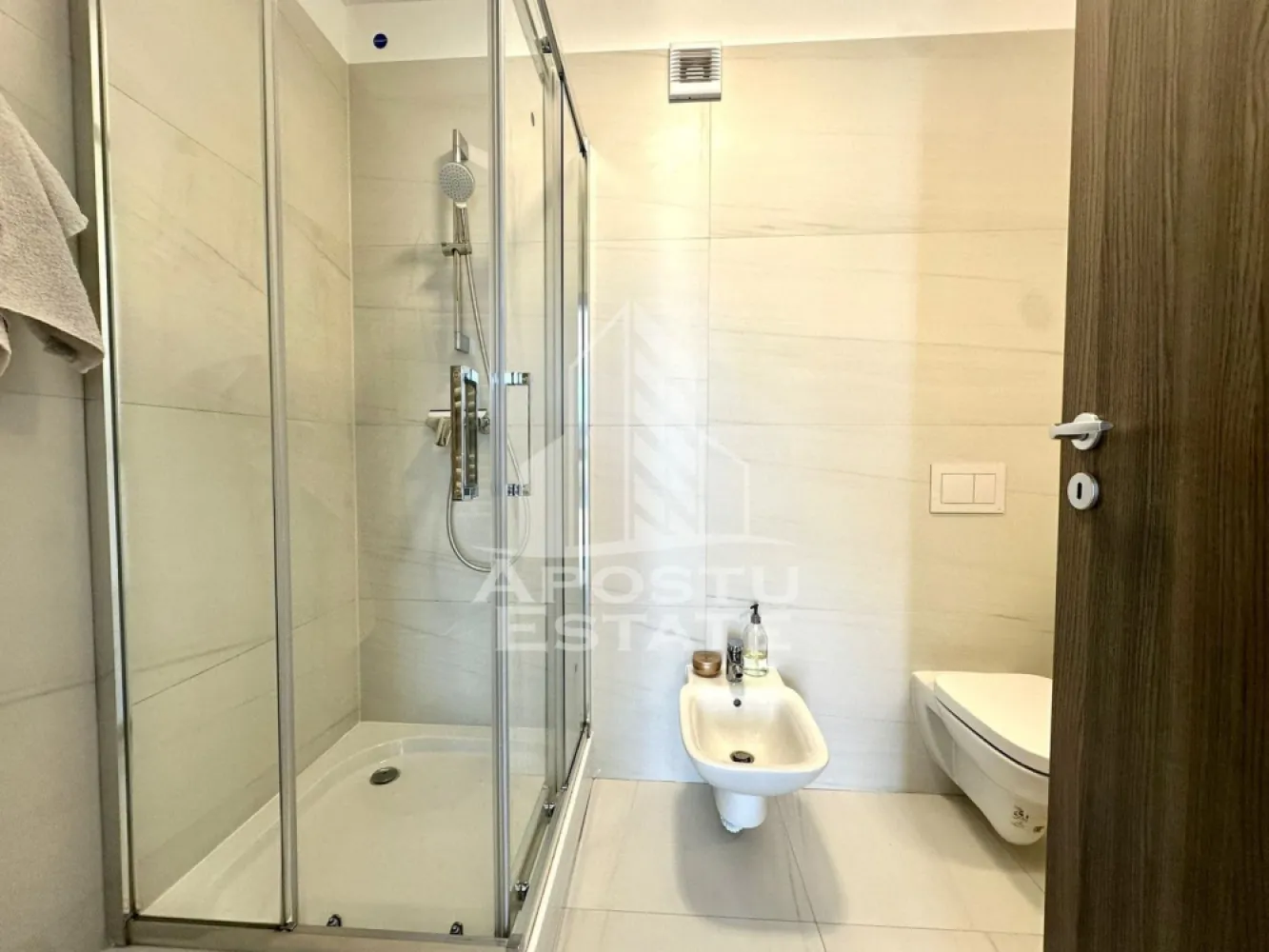 Apartament 1 camera de vanzare, bloc nou, zona Soarelui, Timisoara