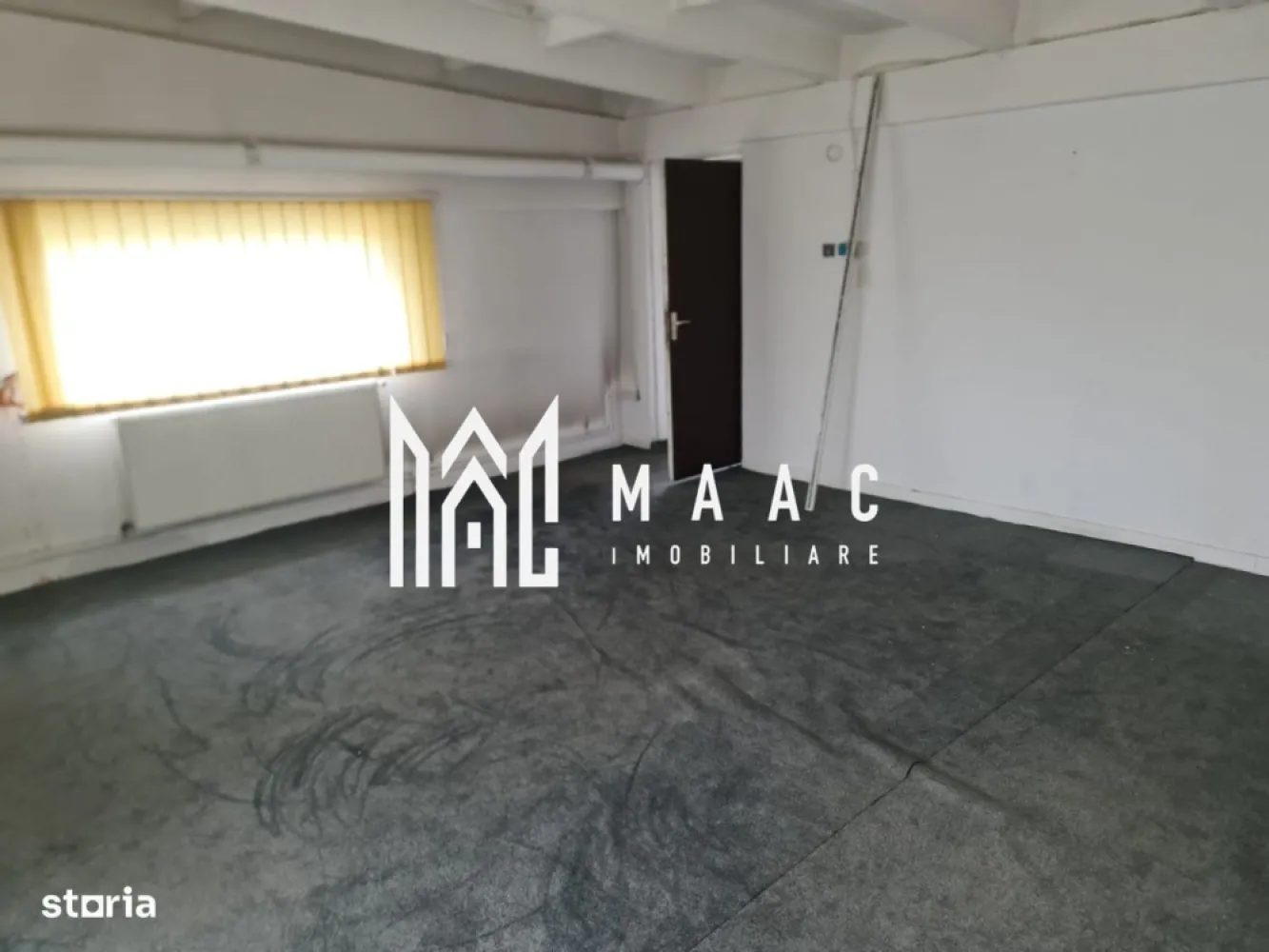 Hala Industrială I 570 mp I Acces Tir I Stefan Cel Mare - MAAC Imobiliare vă propune spre închiriere o hală industrială complet funcțională, situată în Zona Industrială Est din Sibiu – Strada Ștefan cel Mare, la doar 2 minute de accesul către autostrada A1. Suprafață totală: 570 mp, distribuită astfel: Hala principală: 405 mp, ideală pentru activități de producție ușoară, depozitare, distribuție sau showroom comercial Spații administrative: 165 mp, compartimentate în birouri, vestiare și grupuri sanitare 🔧 Caracteristici tehnice: Înălțime utilă: 6 m Acces TIR prin ușă industrială Ușă separată pentru personal Curent trifazic Parcare generoasă – aproximativ 500 mp în curte 📍 Localizare excelentă, cu acces facil la: Autostrada A1 (2 minute) Zone de transport și distribuție Rețea de infrastructură industrială Chirie lunară: 2.000 EUR + garanție în cuantumul unei luni de chirie Perioadă minimă de închiriere: 3 ani Pentru mai multe informații și programarea unei vizionări, vă rugăm să menționați ID anunț: CP2884658 }}
