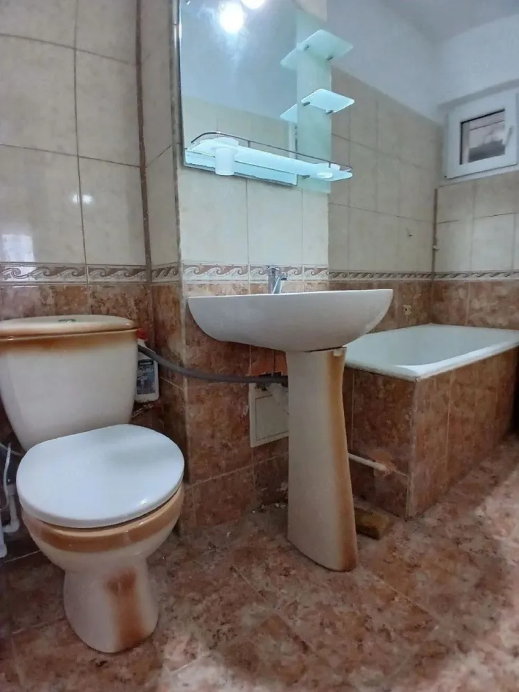 De inchiriat apartament 2 camere Mazepa 2, et. 9, 350 euro
