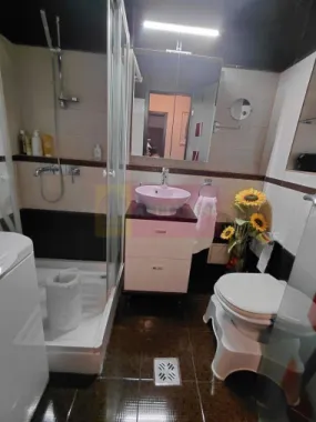 Apartament4 camere pe bd 13Septembrie stradal-Marriott, gresie VERSACE