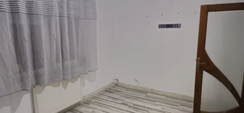 De vanzare apartament 3 camere, 85 mp, I.C. Frimu, 125.000 euro