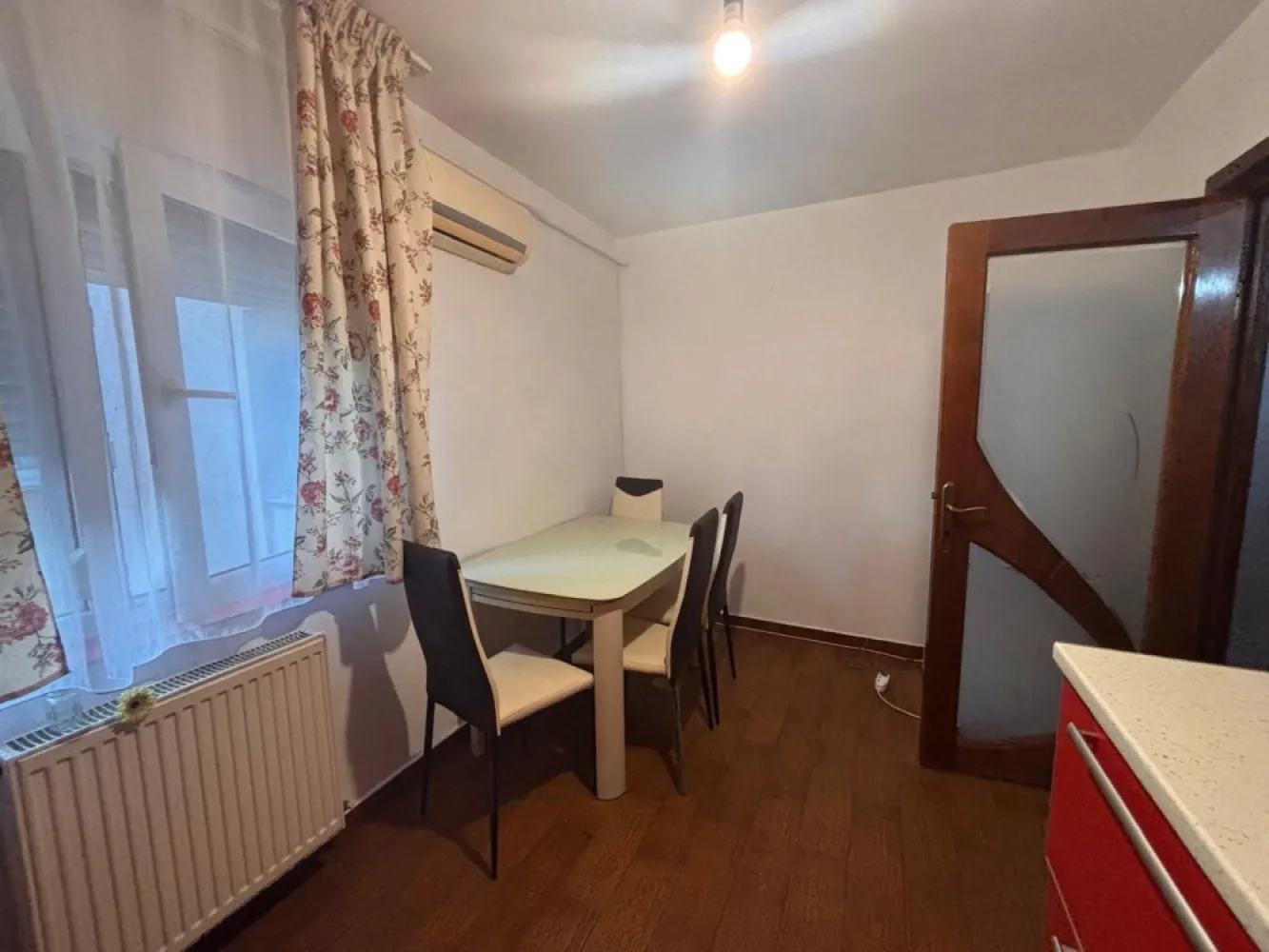 De vanzare apartament 3 camere, 85 mp, I.C. Frimu, 125.000 euro