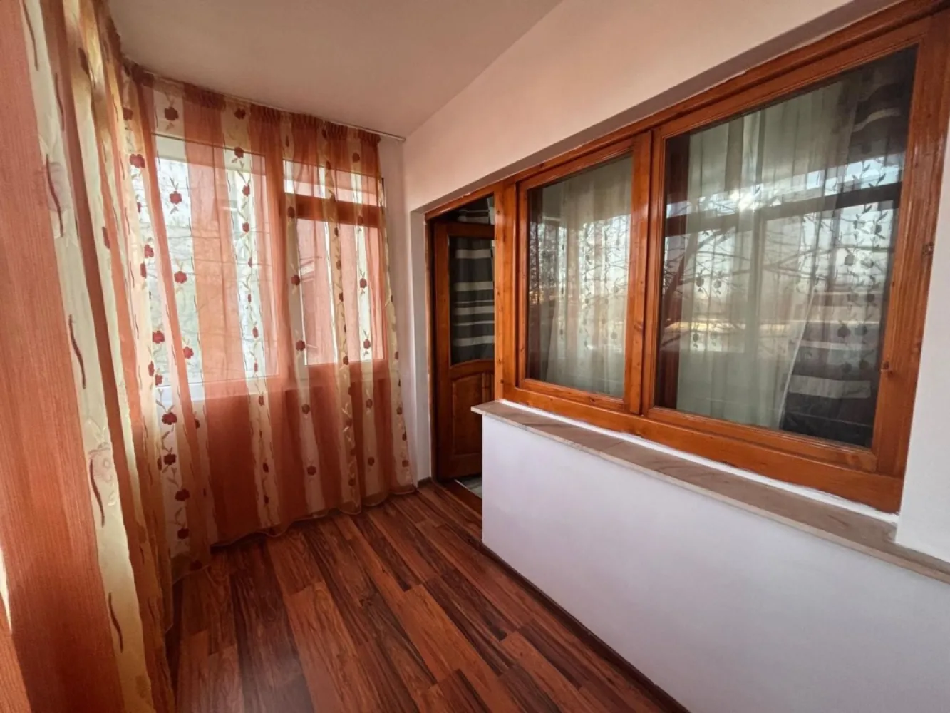 De vanzare apartament 3 camere, 85 mp, I.C. Frimu, 125.000 euro