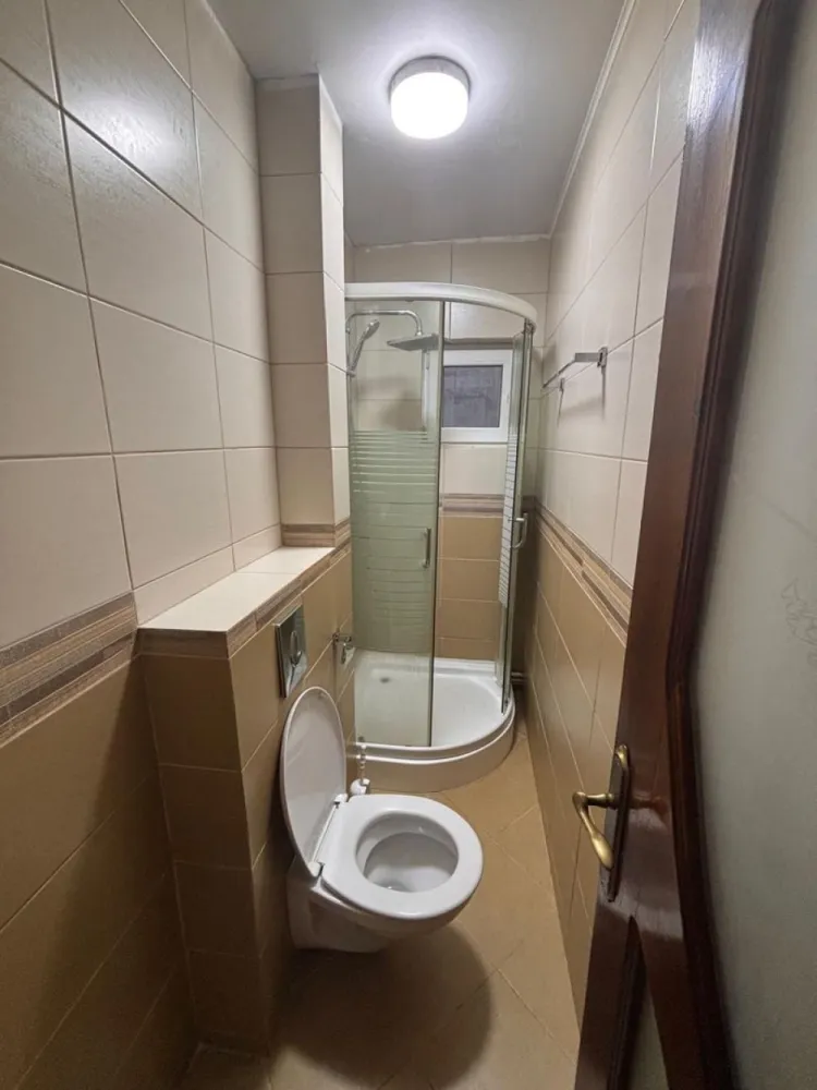 De vanzare apartament 3 camere, 85 mp, I.C. Frimu, 125.000 euro