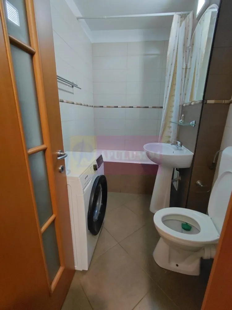 Garsoniera la inchiriere in rondul Alba Iulia