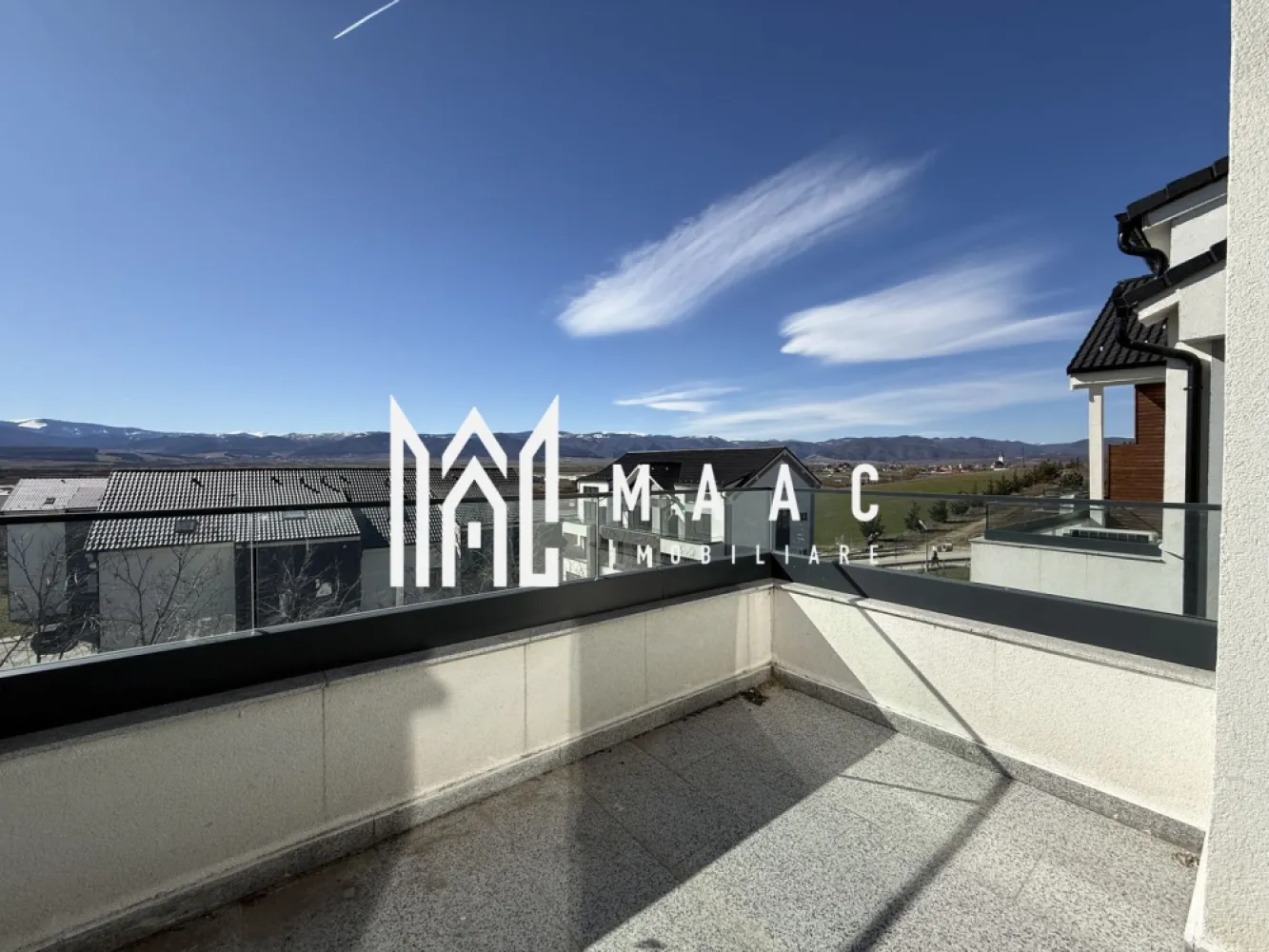 Penthouse 3 camere | 60 MP | Incalzire in Pardoseala