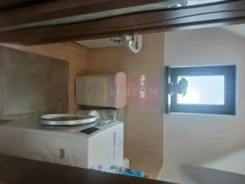 Casa cu curte, zona centru Popești-Leordeni