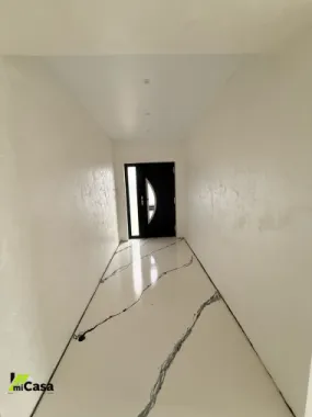 Casă cu 6 camere, în Șendreni