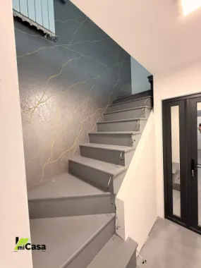 Casă cu 6 camere, în Șendreni