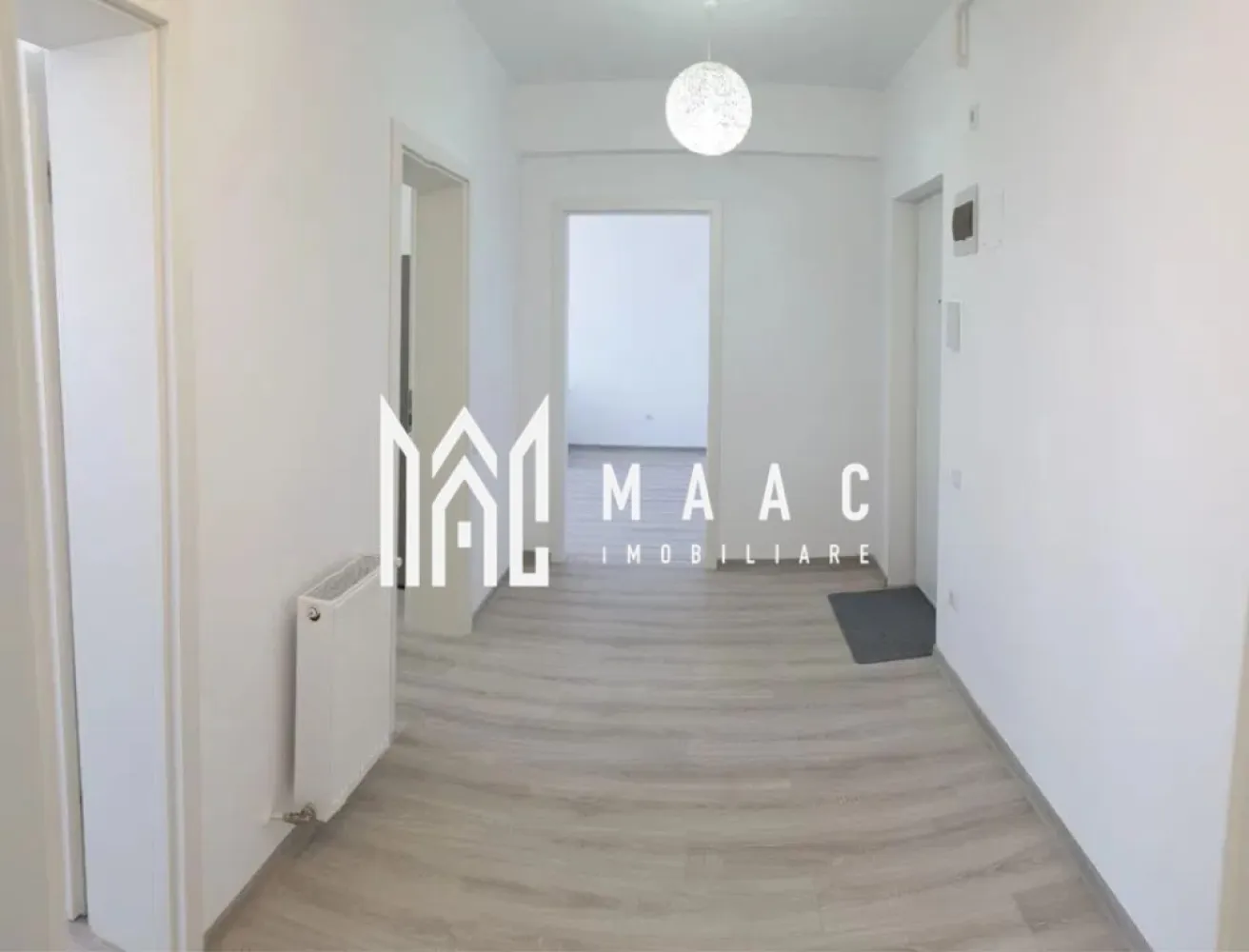 Apartament 2 camere | Etaj 2 | Decomandat | Mobilat complet - MAAC Imobiliare vă prezintă spre vânzare un apartament cu 2 camere, situat la etajul 2 al unui imobil din Șelimbăr. Caracteristici: Apartament cu 2 camere, compartimentare decomandată. Suprafață utilă de 56 mp. Situat la etajul 2 din 3. Imobil construit în anul 2016. Compartimentare: Hol de acces. Living luminos. Bucătărie separată. Dormitor. Baie dotată cu cadă și geam pentru aerisire naturală. Balcon cu iesire atat din living cat si din dormitor. Dotări și confort: Centrală termică proprie cu calorifere. Apartamentul se vinde complet mobilat și utilat. Stare și funcționalitate: Locuință bine întreținută, gata pentru mutare imediată. Localizare și avantaje: Zonă bine dezvoltată, cu acces rapid la magazine, supermarketuri, farmacii, școli și alte puncte de interes. Pentru mai multe detalii precizati telefonic ca ati vazut anuntul cu ID: CP2884605 }}