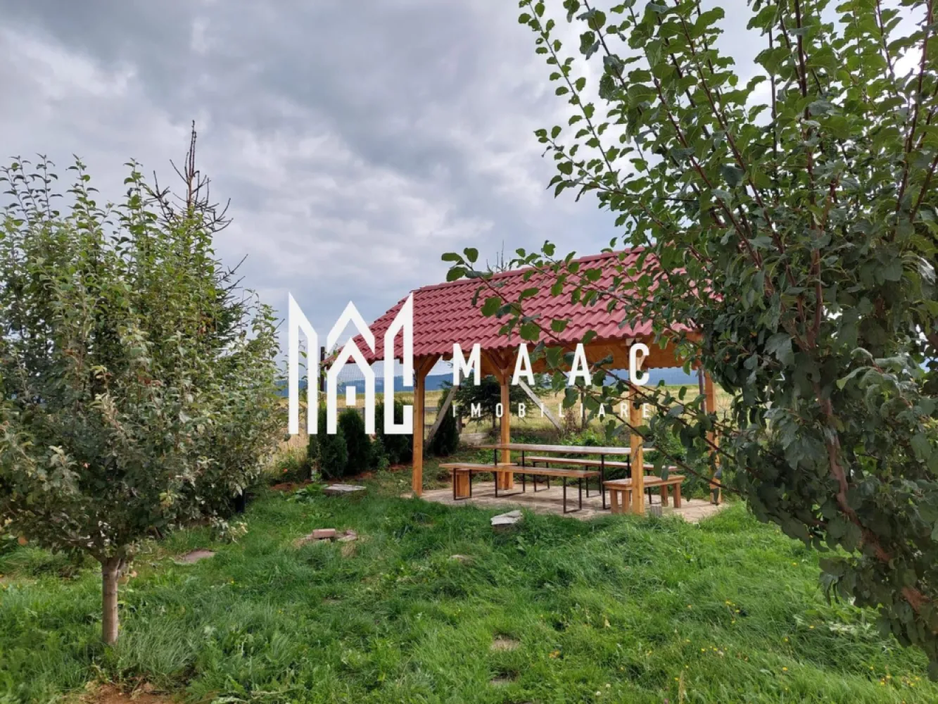 Pensiune 7 camere|240 MPU| 630MP Teren |Oportunitate Investiție | P+1 | Păltiniș