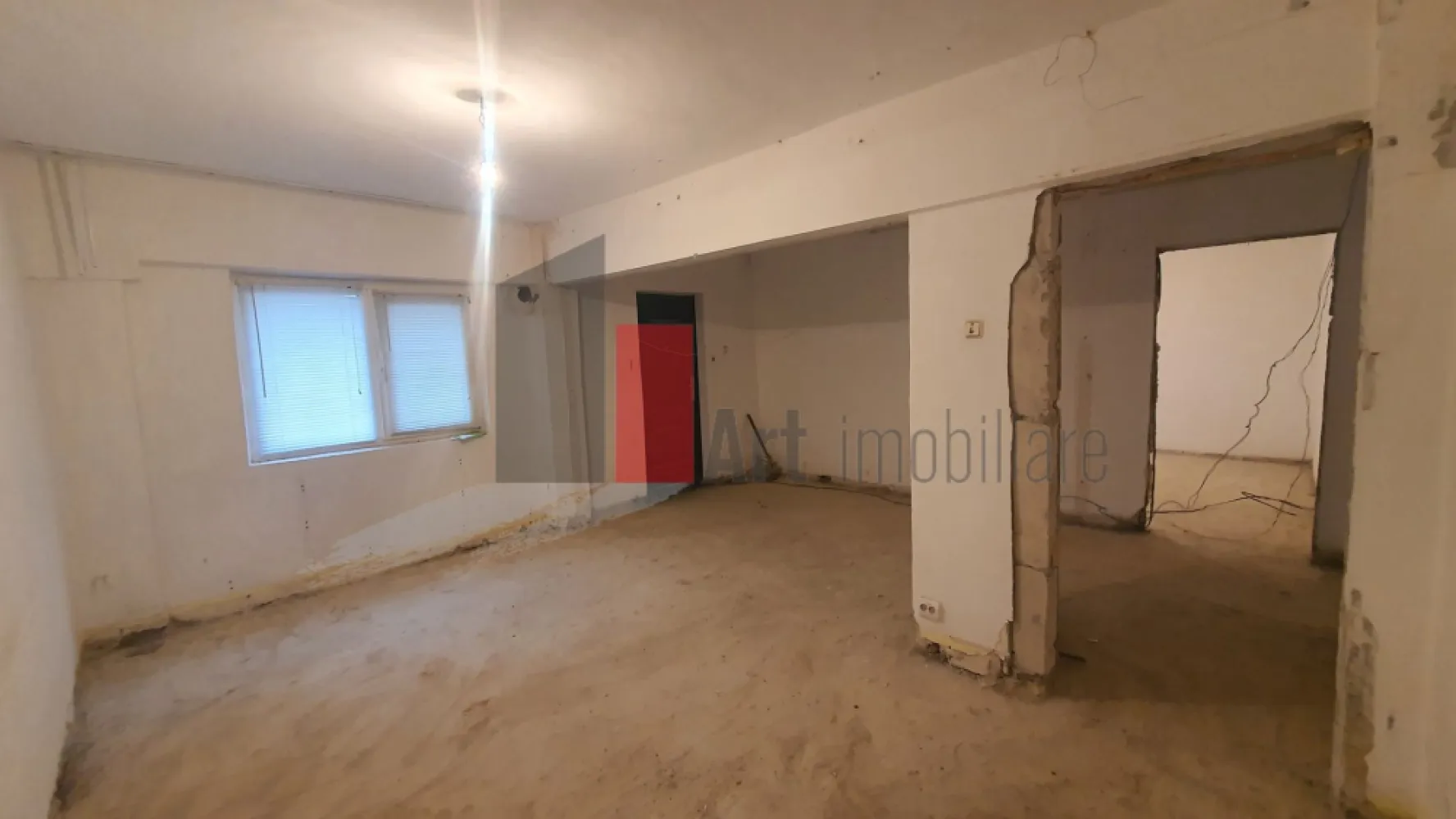 Ap 4 cam Giurgiu decomandat, parter