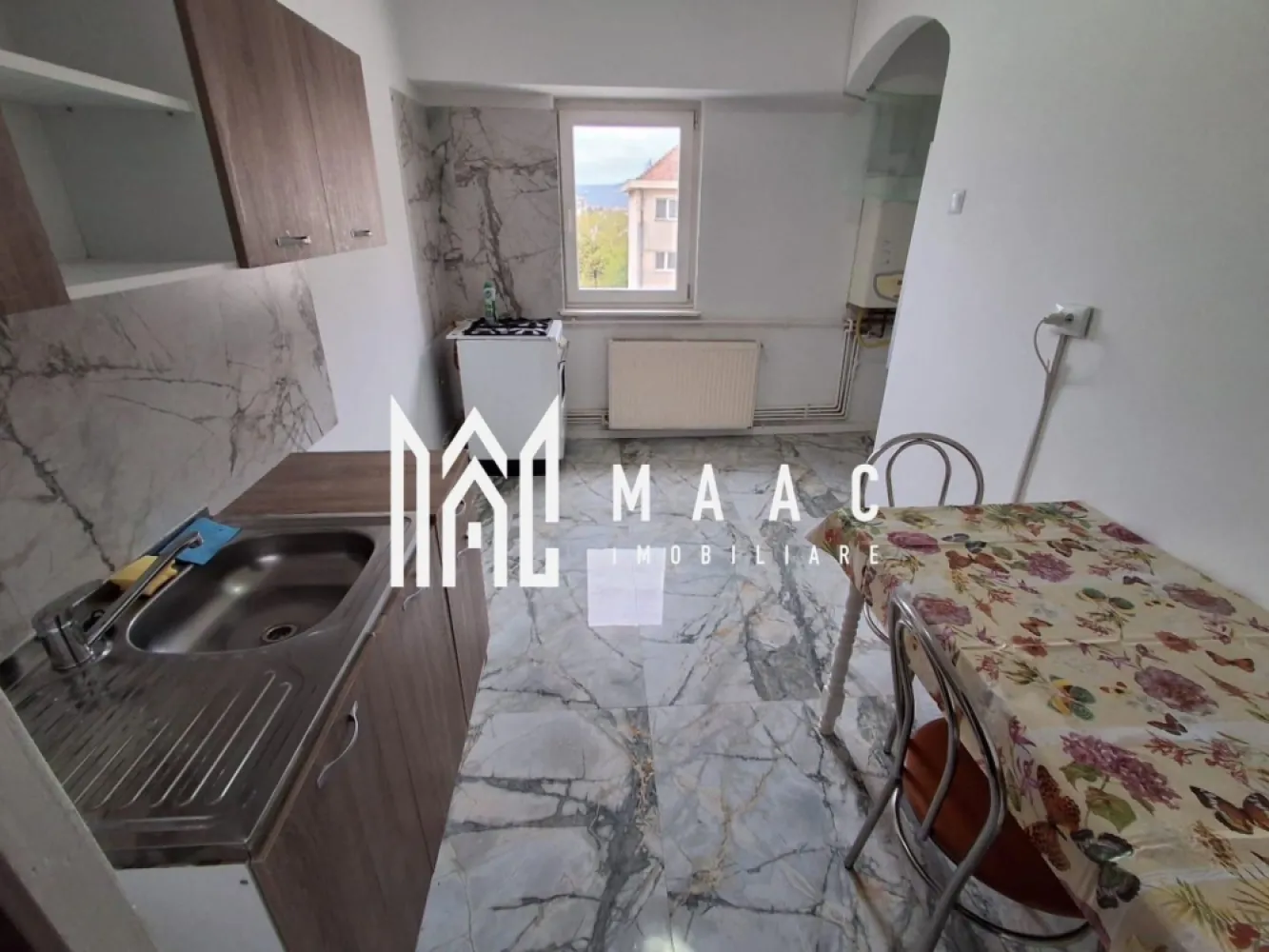 Apartament 2 camere | Decomandat | Renovat | Central