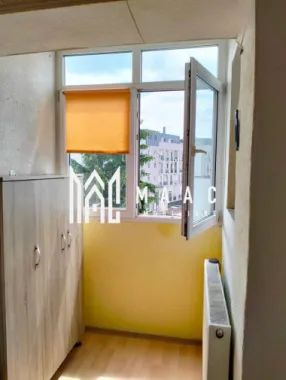 Logo MAAC IMOBILIARE logo