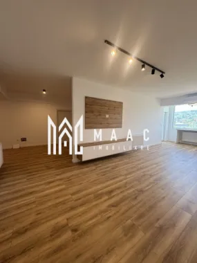 Logo MAAC IMOBILIARE logo