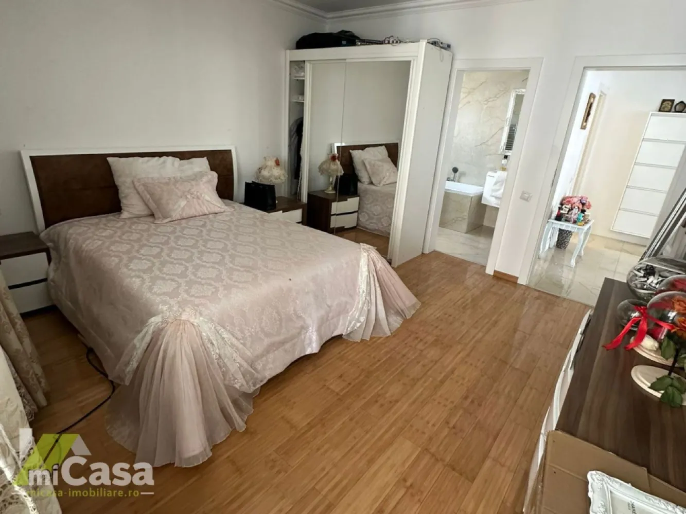 Apartament 3 camere – Lux – Mazepa 2, Colibri 2