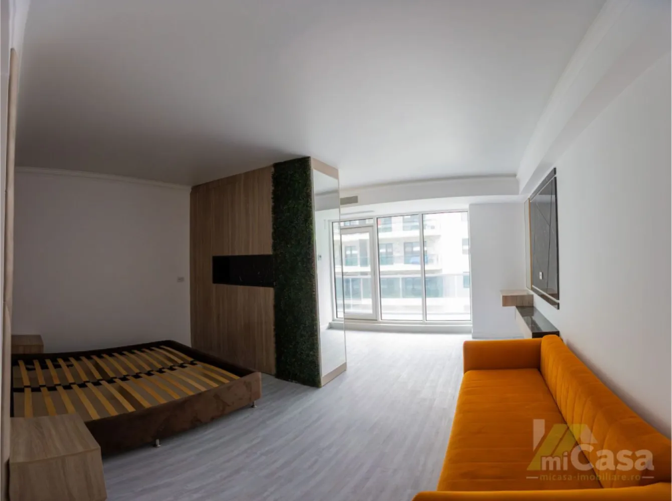 Apartament 1 Camera - Complex Rezidențial WHITE TITANIC - Mamaia - Apartament 1 cameră – Etaj 6 – Complex Rezidențial WHITE TITANIC

miCasa imobiliare vă propune un apartament elegant și modern, situat la etajul 6 al prestigiosului complex rezidențial WHITE TITANIC din Năvodari, cu o suprafață totală de 52,8 mp. Ideal pentru cei care apreciază confortul, tehnologia și apropierea de mare.

Structura apartamentului:

Living + Bucătărie: 28,22 mp – un spațiu deschis și luminos, ideal pentru relaxare sau socializare, completat de o bucătărie integrată, modernă și funcțională.
Hol: 4,68 mp – spațiu bine proporționat pentru acces facil către toate zonele apartamentului.
Baie: 4,75 mp – baie spațioasă, cu finisaje moderne și dotări premium.
Terasa: 9,25 mp – locul perfect pentru a savura o cafea dimineața sau pentru a admira apusurile spectaculoase de la malul mării.

Beneficii și facilități exclusive:

Recepție 24/7 & monitorizare video 24/7 – siguranță și confort permanent.
Acces direct la plajă – te bucuri de mare oricând dorești, fără să părăsești complexul.
Piscine exterioare încălzite pentru adulți și copii – relaxare și distracție în orice sezon.
Spa & Fitness Center – un stil de viață sănătos, la doar câțiva pași de locuința ta.
Două restaurante în incintă – opțiuni variate pentru mese delicioase, fără a ieși din complex.
50% discount la toate facilitățile complexului – beneficiezi de servicii premium la jumătate de preț.

Caracteristici speciale:

Finisaje rafinate și elegante – fiecare detaliu este atent ales pentru un stil de viață sofisticat.
Sistem de climatizare inteligent EMETTI prin plafon – temperatură ideală în orice anotimp, cu eficiență energetică sporită.
Dotări smart – controlează iluminatul, temperatura și alte funcționalități direct de pe telefonul tău.
Eficiență energetică pe termen lung – o investiție sustenabilă și prietenoasă cu mediul.

Acest apartament reprezintă combinația perfectă între lux, confort și tehnologie, într-o locație spectaculoasă la malul mării.

Contactează-ne pentru mai multe detalii sau pentru a programa o vizionare!

Cumperi prin miCasa Imobiliare? Primești mai mult decât o locuință.
👉 Ai comision 0 și până la 10% reducere la materialele de amenajare interioară marca miCasa.

Cumpără inteligent. Renovează cu stil.