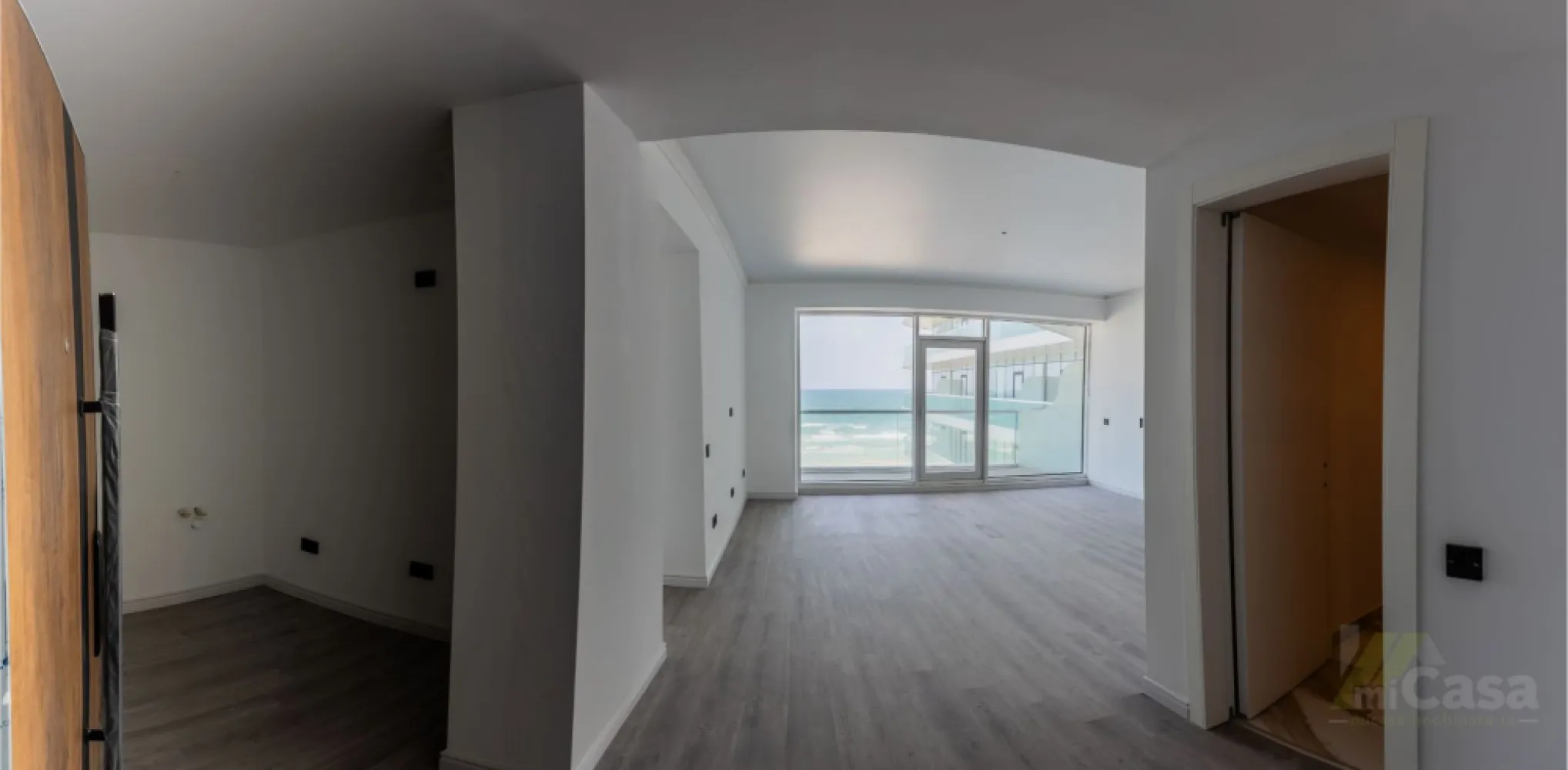 Apartament 3 Camere - Complex Rezidențial WHITE SEA - Mamaia - Apartament 3 camere - Etaj 7 - Complex Rezidențial WHITE SEA

miCasa imobiliare vă prezintă un apartament modern, situat la etajul 7 al unui complex rezidențial deosebit, cu o suprafață totală de 128,4 mp. Apartamentul este de tip 6, conform planului etajelor 1-8, și beneficiază de o distribuție optimă a spațiilor.

Structura apartamentului:

Living + Bucătărie: 24,19 mp – un spațiu generos și luminos, ideal pentru momentele de relaxare sau socializare, completat de o bucătărie modernă, perfect integrată.
Dormitor: 17,78 mp – un dormitor spațios, care oferă confort și intimitate, fiind locul ideal pentru odihnă.
Dormitor: 12,97 mp – un dormitor spațios, care oferă confort și intimitate, fiind locul ideal pentru odihnă.
Baie: 4,45 mp – baie modernă, dotată cu toate facilitățile necesare.
Baie: 4,28 mp – baie modernă, dotată cu toate facilitățile necesare.
Hol: 11,63 mp – un hol bine gândit, care face legătura între încăperile apartamentului.
Terasa: 32,6 mp – locul perfect pentru a te bucura de aerul curat și de o vedere spectaculoasă la mare.

Caracteristici suplimentare:

Izolație fonică: Apartamentul beneficiază de o izolație fonică excelentă, asigurându-vă confortul necesar pentru o viață liniștită.
Eco friendly: Tehnologii eco-friendly pentru un trai sustenabil, reducând impactul asupra mediului.
Smart home: Apartamentul este echipat cu sistem smart home, care vă permite să controlați cu ușurință iluminatul, temperatura și alte funcționalități ale locuinței dintr-o aplicație mobilă.
Vedere la mare: Bucurați-vă de o priveliște deosebită asupra mării, perfectă pentru momente de relaxare sau pentru a savura apusurile.
Complex rezidențial: Locuința se află într-un complex rezidențial de top, oferind facilități moderne, siguranță și un mediu plăcut și liniștit pentru întreaga familie.

Acest apartament reprezintă alegerea perfectă pentru cei care doresc confort, modernitate și o locație deosebită cu vedere la mare.

Contactați-ne pentru mai multe detalii sau pentru a programa o vizionare!

Cumperi prin miCasa Imobiliare? Primești mai mult decât o locuință.
👉 Ai comision 0 și până la 10% reducere la materialele de amenajare interioară marca miCasa.

Cumpără inteligent. Renovează cu stil.