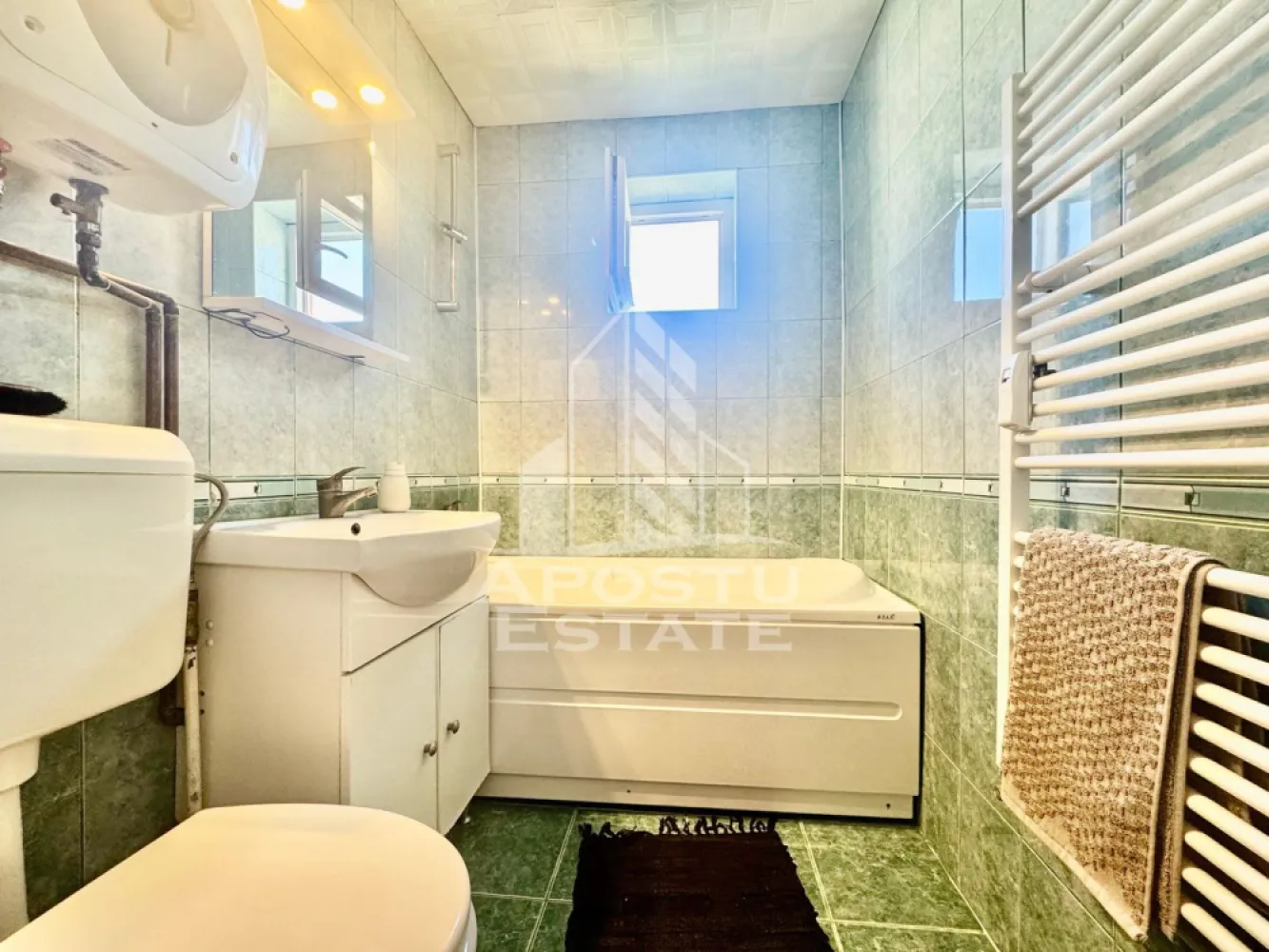 Apartament de vanzare 3 camere, 54 mp utili, zona Vlaicu
