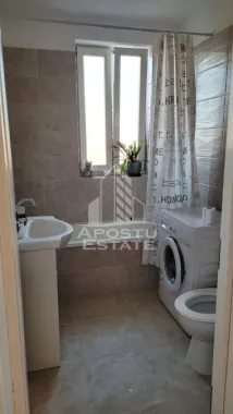 Apartament cu 3 camere, mobilat, cu gradina, in vatra satului Giroc