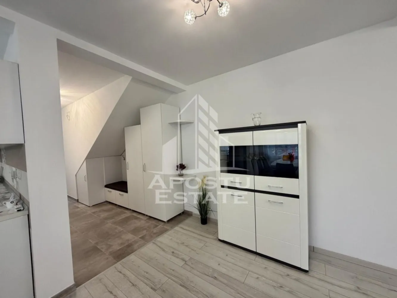 Casa cu 5 camere de inchiriat, zona Decathlon, Aradului, Timisoara