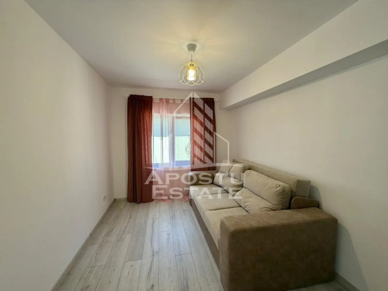 Casa cu 5 camere de inchiriat, zona Decathlon, Aradului, Timisoara